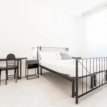 Casa Vespri A Vakantiehuis Milaan